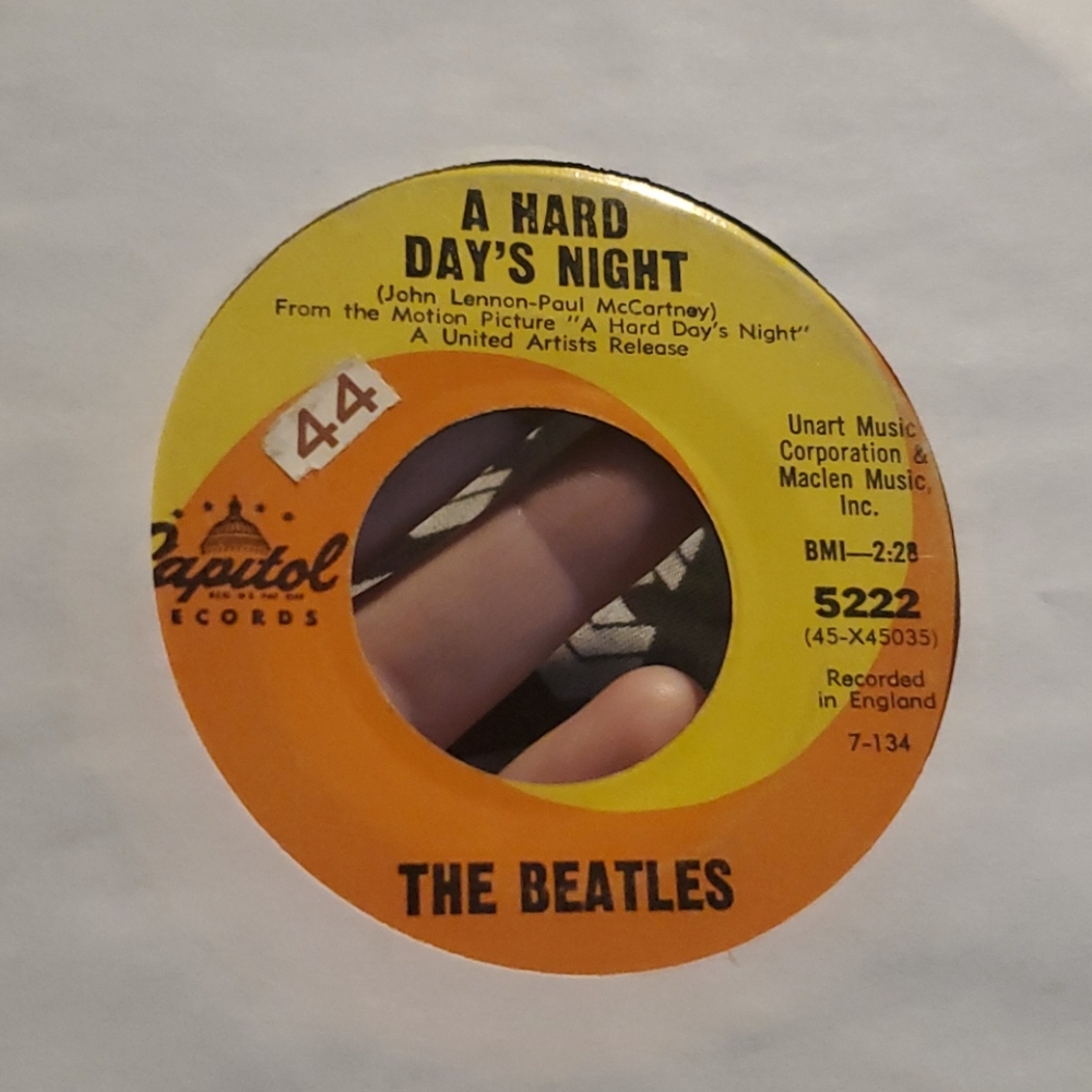 The Beatles Capital Records vinyl 45 lp 5222